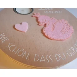 Personalisiertes Geburtstagslicht aus Holz – Einzigartiges Geschenk zur Geburt, Taufe oder Geburtstag