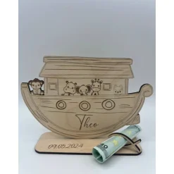 Personalisiertes Geldgeschenk Arche Noah aus Holz zur Taufe, Geburt & Kommunion