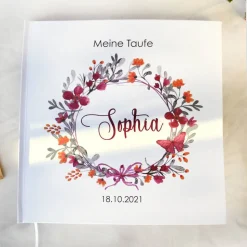 personalisiertes Gästebuch zur Taufe mit Blumenkranz aus Sommerblumen blanko o. mit Fragen / Fragebogen Beere