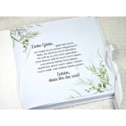 personalisiertes Gästebuch & Album zur Taufe mit Herzen, Rosen und Bändern auf Samt in Taubenblau