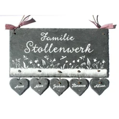 Personalisiertes Hochzeitsgeschenk: Türschild aus Schiefer mit Namen & Herzanhänger
