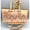 Personalisiertes Hochzeitsgeschenk aus Holz – Einzigartige Wanddeko mit Liebesgeschichte
