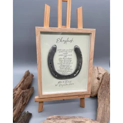 Personalisiertes Hochzeitsgeschenk mit echtem Hufeisen – Unikates Wandbild als Glücksbringer zur Hochzeit