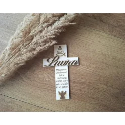 Personalisiertes Holzkreuz mit Name | 3D Kreuz zur Taufe, Geburt, Kommunion | Geschenk Kind | Holzdeko religiös