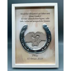 Personalisiertes Hufeisen Geburtsgeschenk – Einzigartige Wanddeko zur Geburt mit echtem Hufeisen