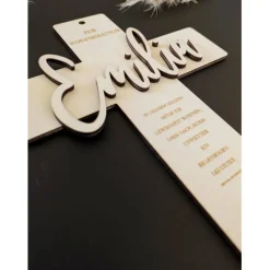 Personalisiertes Kreuz zur Taufe, Kommunion, Firmung, Konfirmation, Holzkreuz, Taufkreuz