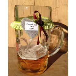 Personalisiertes Maßkrug-Strumpfband mit Karorüsche & Filzherz – Wiesn Krugband