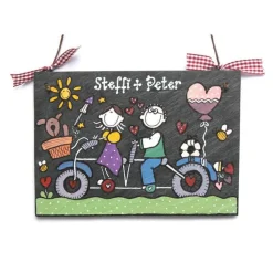 Personalisiertes Schiefertürschild mit Paar auf Fahrrad – Wetterfestes Namensschild für Haustür & Eingang