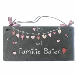 Personalisiertes Schiefertürschild Familie – Handgefertigtes Hochzeitsgeschenk mit Herzkette, wetterfest & exklusiv, individuelles Haustürschild