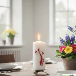 Pfad des Lichts – Moderne christliche Osterkerze mit geschwungenem Kreuz & Silberverzierung