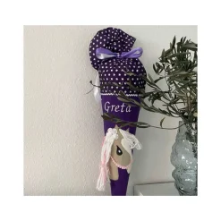 Pferde Schultüte lila, Zuckertüte mit Namen bestickt, Mädchen Schultüte mit Pferd