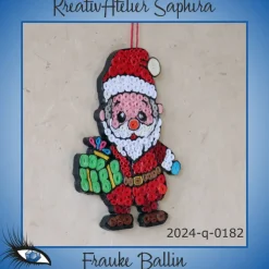 ►2024-q-0182◄ kleines Weihnachtsmännlein mit grünem Geschenk