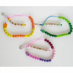Rechenkette mit Namen – Zählkette aus Holzperlen, Schulranzen-Anhänger & Geschenk zum Schulanfang, Namensanhänger