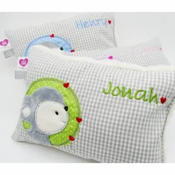 Reh Rehkitz Rehlein Kuschelkissen mit gesticktem Namen