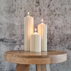 Riesiges Trio aus gerippten Stumpenkerzen I Ästhetisches Dekor aus Sojawachs I Einzigartiges Geschenk I Home Decor