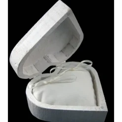 RINGBOX aus HOLZ Herz Ringkissen mit GRAVUR Hochzeit Schatulle Ringkästchen in weiß für Eheringe Holzbox Herzform Graviert Personalisiert