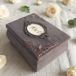 Ringdose braun aus Holz mit Ringkissen personalisierbar mit Monogramm Datum Ringbox Hochzeit Ringkästchen Ringträger