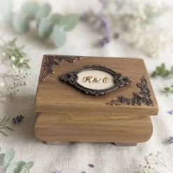 Ringdose hellbraun gold mit Ringkissen personalisierbar mit Monogramm Datum Ringbox Hochzeit Ringkästchen Ringträger