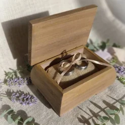 Ringdose hellbraun gold mit Ringkissen personalisierbar mit Monogramm Datum Ringbox Hochzeit Ringkästchen Ringträger