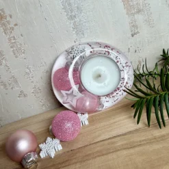 Rosa Teelichthalter aus Epoxidharz mit Weihnachtskugeln, Stern & Schneeflocke – weihnachtliche Tischdeko