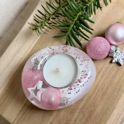 Rosa Teelichthalter aus Epoxidharz mit Weihnachtskugeln, Stern & Schneeflocke – weihnachtliche Tischdeko