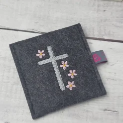 Rosenkranztasche Kreuz mit  Blumen und Name