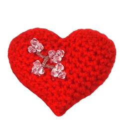 Rotes Amigurumi Herz mit Glasperlen – Handgehäkelt, Geschenkidee, Deko