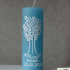 Rustic Taufkerze hellblau mit weißem Lebensbaum, Rustik-Taufkerze personalisiert, Taufe Jungen, Echtwachsverzierung