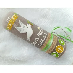 RUSTICA, Rustikal, Taufkerze, Friedenstaube, Taube, Margerite Blume, Mädchen, Junge, grün - gelb, Wachsbeschriftung, Far