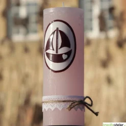 Rustik Geburtskerze personalisierbar mit Segelschiff und Klöppelspitze, Geschenk Geburt Mädchen mit Namen,