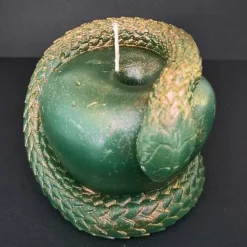 SALE -30% (Code: NEUEABENTEUER) | Handgegossene Kerze Apfel mit Schlange – einzigartiges Unikat aus recyceltem Wachs
