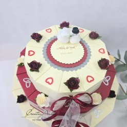 Schachteltorte 3-stöckig mit Perlen - Geldgeschenk Hochzeit CREME-BORDEAUX-CREME