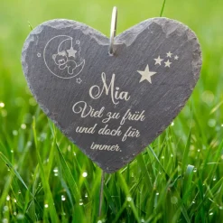 Schieferplatte Herz, Grabschmuck personalisiert, Gedenktafel, Bärchen mit Mond und Sterne
