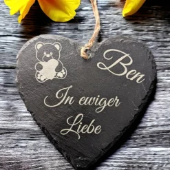 Schieferplatte Herz, Grabschmuck personalisiert, Gedenktafel, Bärchen mit Herz