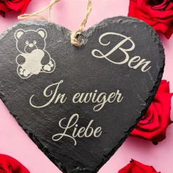 Schieferplatte Herz, Grabschmuck personalisiert, Gedenktafel, Bärchen mit Herz