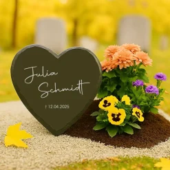 Schiefertafel als Gedenkstein oder Grabstein | wetterfest und handgemacht | Herzform | Gravur von Namen und Datum