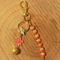 Schl.-Anhänger „Blume“ mit/ohne Namen personalisierbar