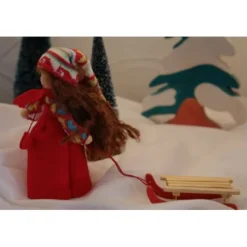 Schlittenmädchen - Blumenkind - Jahreszeitentisch - Waldorf Art - Art.Nr. WI16