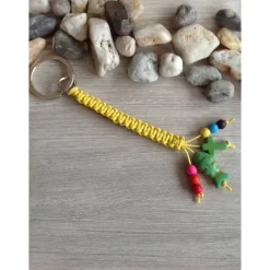 Schlüsselanhänger mit Kreuz, Fisch und bunten Perlen