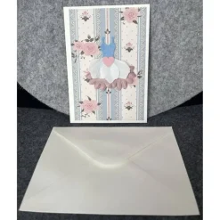 Schöne Grußkarte, Kleid, Rosen, Handarbeit mit Umschlag