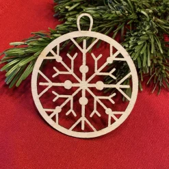 Schneeflocke – Geschenkanhänger & Christbaumanhänger aus Holz, lasergeschnitten, Weihnachtsanhänger