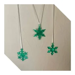 Schneeflocken aus Resin Gießharz grün