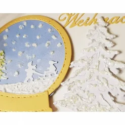 Schneekugel Kinder Schlitten weiß gold Weihnachtskarte