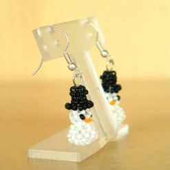 Schneemann Ohrringe aus Rocailles