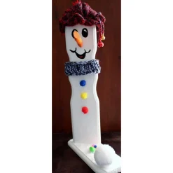 Schneemann SCOTTY SNOWMAN Figur aus recyceltem Holz Herbstdeko Weihnachtsdeko Künstlerfigur Winterdeko Geschenk