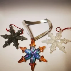 Schneestern-Set "Winterzauber" – Festliche Anhänger in verschiedenen Farben