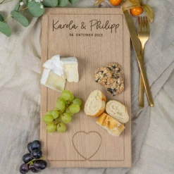 Schneidebrett personalisiert aus Eichenholz als Geschenk zur Hochzeit, Holzbrett Hochzeitsdatum, Vesperplatte Holz