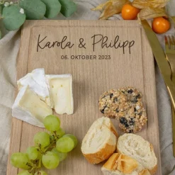 Schneidebrett personalisiert aus Eichenholz als Geschenk zur Hochzeit, Holzbrett Hochzeitsdatum, Vesperplatte Holz