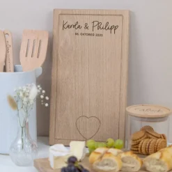 Schneidebrett personalisiert aus Eichenholz als Geschenk zur Hochzeit, Holzbrett Hochzeitsdatum, Vesperplatte Holz