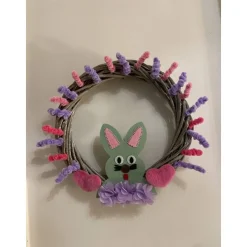 Schöner Osterkranz mit Hasenmotiv, Durchmesser ca 30 cm